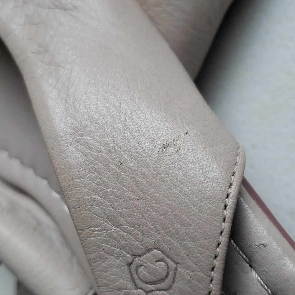 Carmela Women's Chic Beige Pointed Toe Slingback Flat Leather Loafers. NWT - Picture 9 of 14